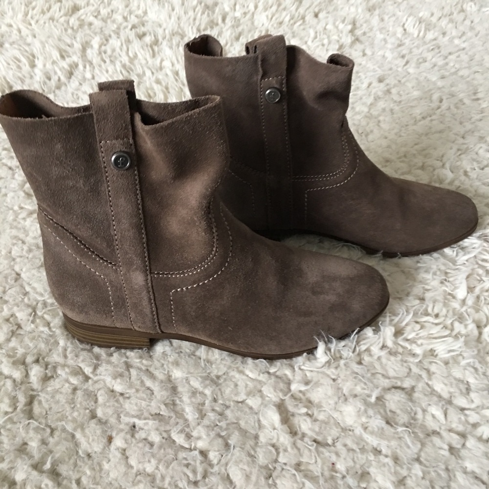 Frye Sarah Booties - Picture 5 of 7